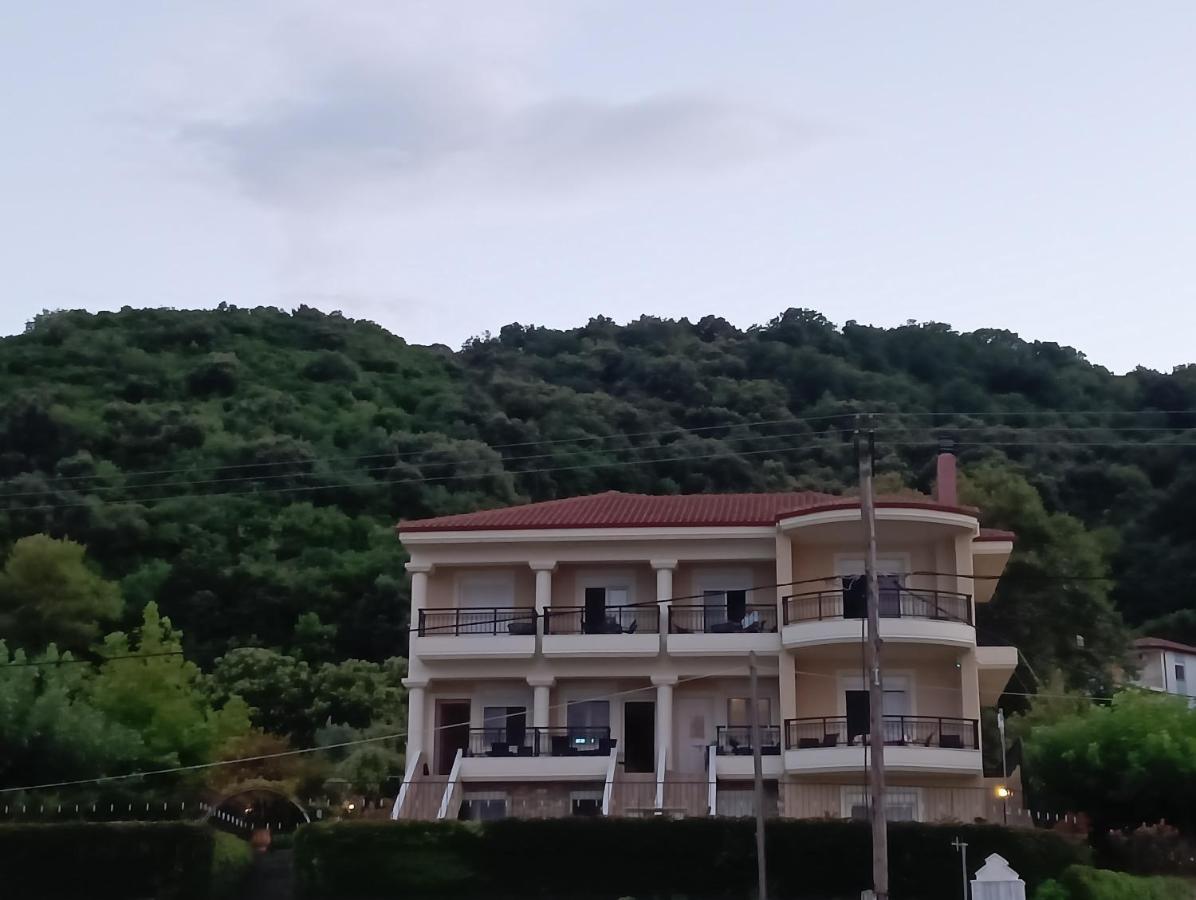 Perdikis Apartments - Paliouria Kókkinon Nerón 외부 사진